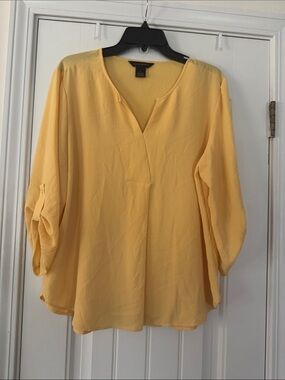 Blouses  yellow lnvestiments